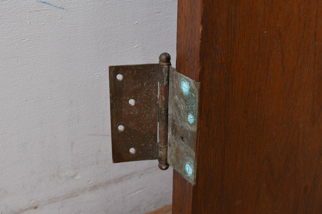 ヴィンテージ建具　柔らかく光を取り込むリブガラス入りドア　(R-085042)