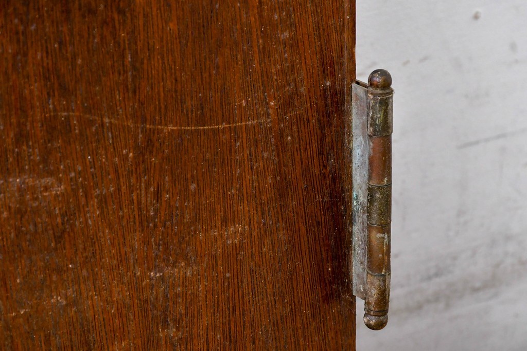 ヴィンテージ建具　柔らかく光を取り込むリブガラス入りドア　(R-085042)