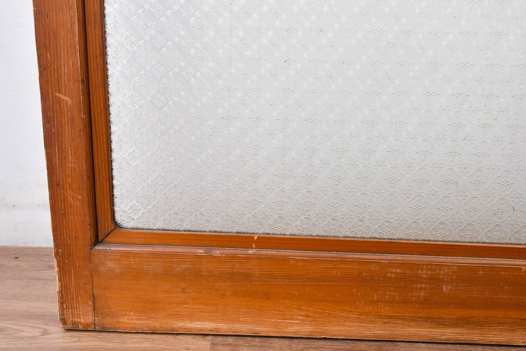 アンティーク建具　昭和初期　希少!　大正ロマン　当時物の花紋プレスガラス入り引き戸1枚　(R-085043)