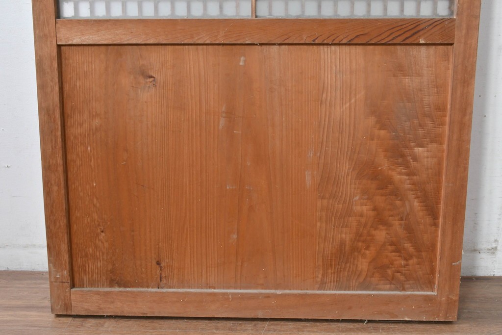 アンティーク建具　明治～大正期　和の趣が漂う格子入りガラス帯戸1枚　(R-085045)