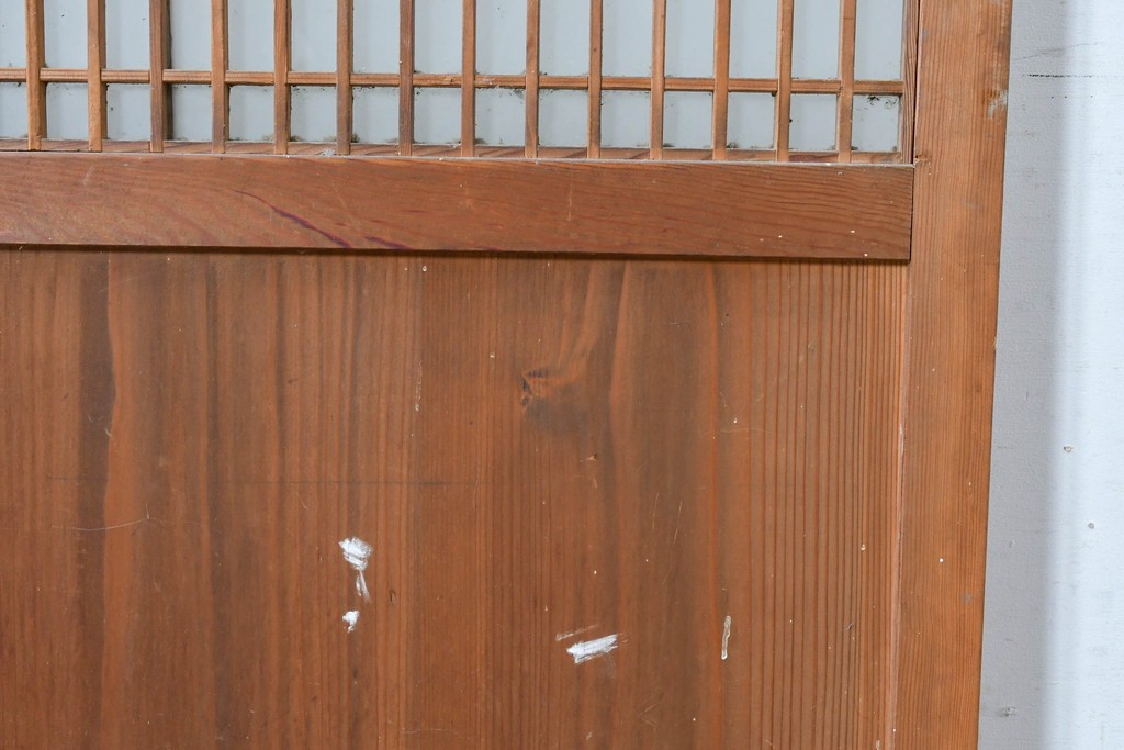 アンティーク建具　明治～大正期　和の趣が漂う格子入りガラス帯戸1枚　(R-085045)