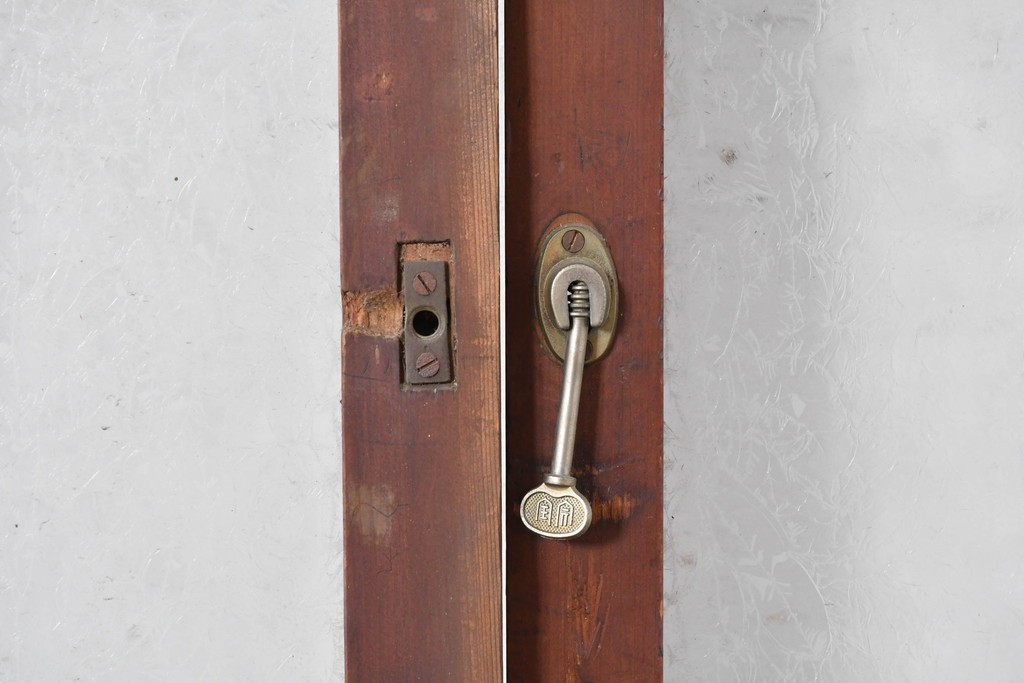 アンティーク建具　昭和初期～中期　大正ロマン　格子意匠のガラス窓2枚セット　(R-085046)