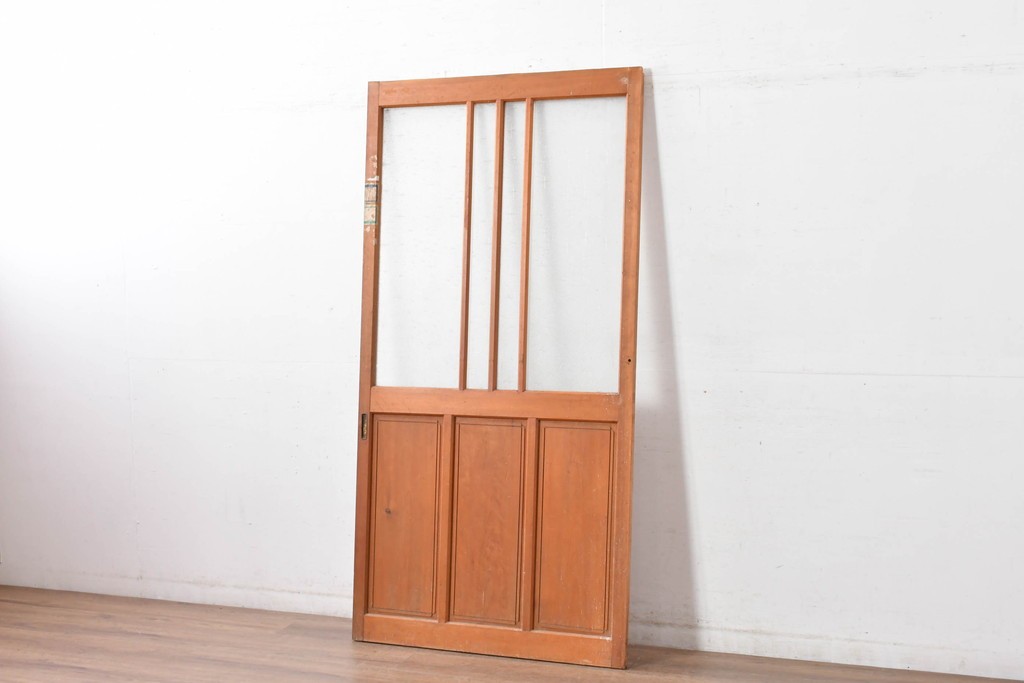 ヴィンテージ建具　昭和中期　端整な三本縦桟が目を引くガラス戸1枚　(R-085047)