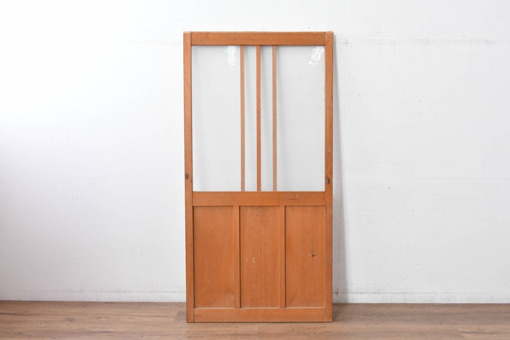 ヴィンテージ建具　昭和中期　端整な三本縦桟が目を引くガラス戸1枚　(R-085047)