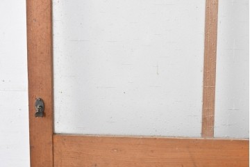ヴィンテージ建具　昭和中期　温かな木味の三本縦桟ガラス戸1枚　(R-085048)