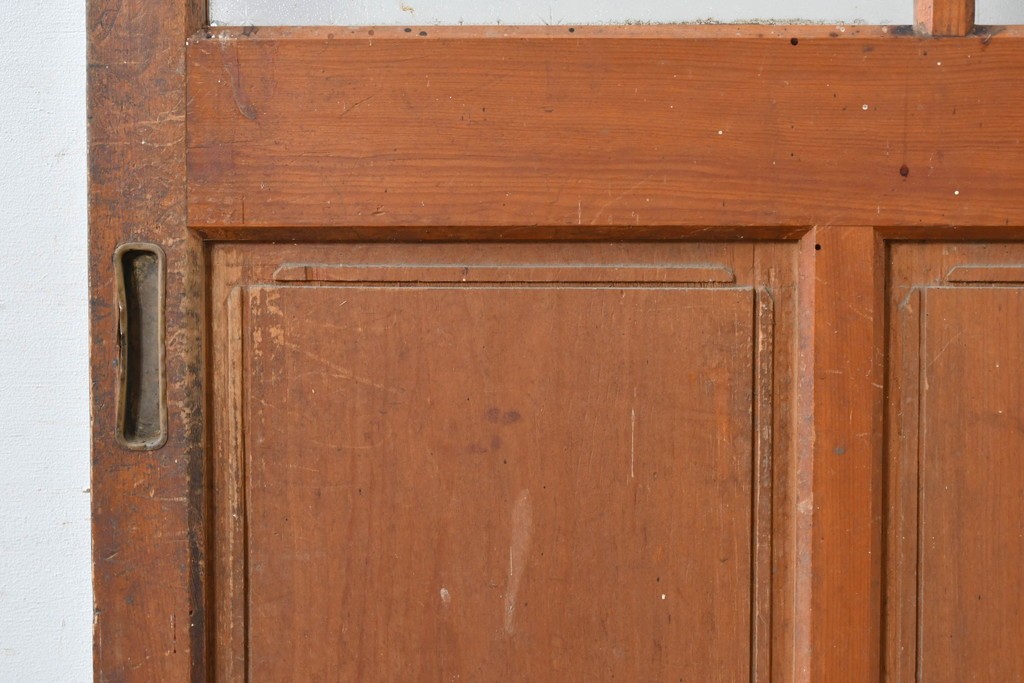 ヴィンテージ建具　昭和中期　温かな木味の三本縦桟ガラス戸1枚　(R-085048)