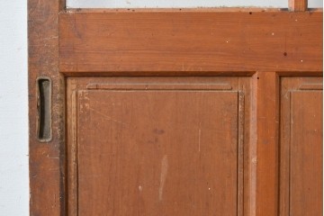 ヴィンテージ建具　昭和中期　温かな木味の三本縦桟ガラス戸1枚　(R-085048)