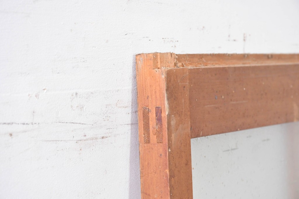 ヴィンテージ建具　昭和中期　温かな木味の三本縦桟ガラス戸1枚　(R-085048)