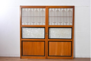 アンティーク建具　昭和初期～中期　美品　上手物!!　幾何学格子デザインの引き戸2枚セット　(R-085049)