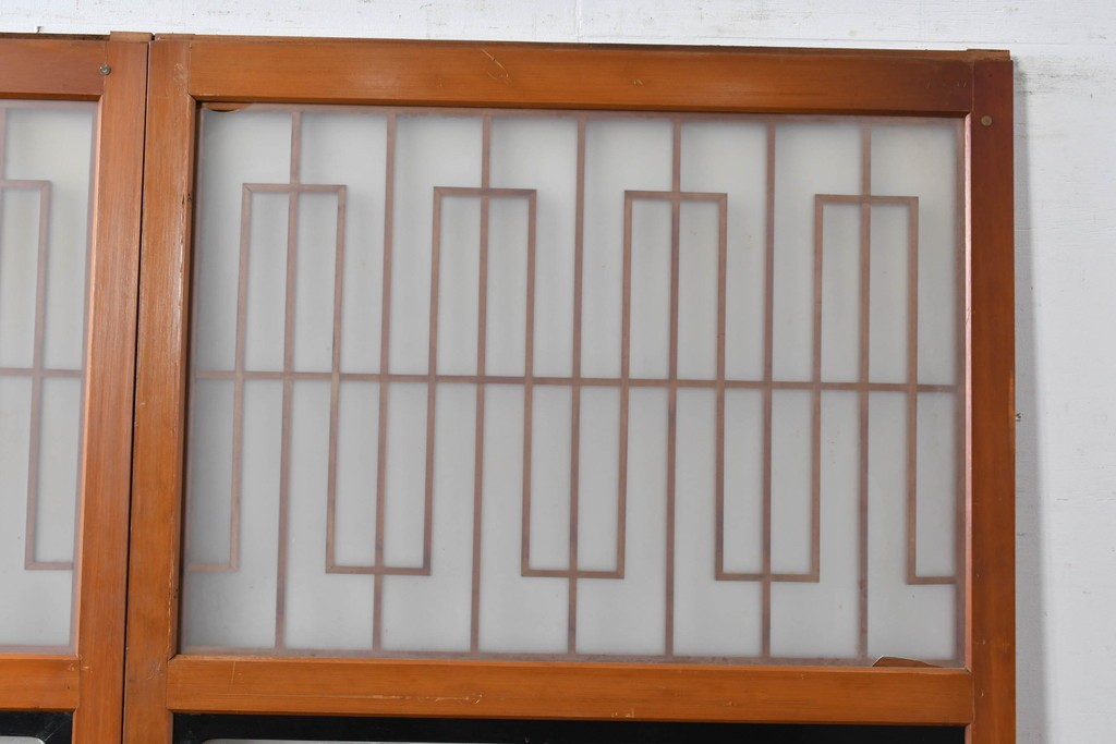 アンティーク建具　昭和初期～中期　美品　上手物!!　幾何学格子デザインの引き戸2枚セット　(R-085049)