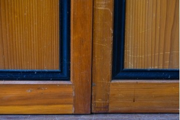 アンティーク建具　昭和初期～中期　美品　上手物!!　幾何学格子デザインの引き戸2枚セット　(R-085049)