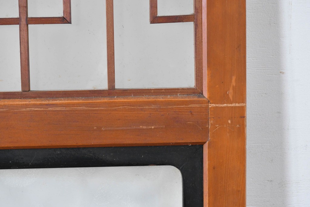 アンティーク建具　昭和初期～中期　美品　上手物!!　幾何学格子デザインの引き戸2枚セット　(R-085049)