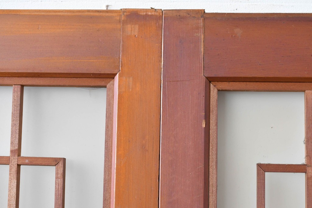 アンティーク建具　昭和初期～中期　美品　上手物!!　幾何学格子デザインの引き戸2枚セット　(R-085049)