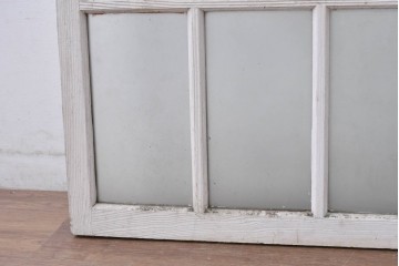 《ペイント仕上げ限定》　アンティーク建具　昭和初期　大正ロマン　格子デザインが趣深いガラス窓2枚セット　(R-085053)
