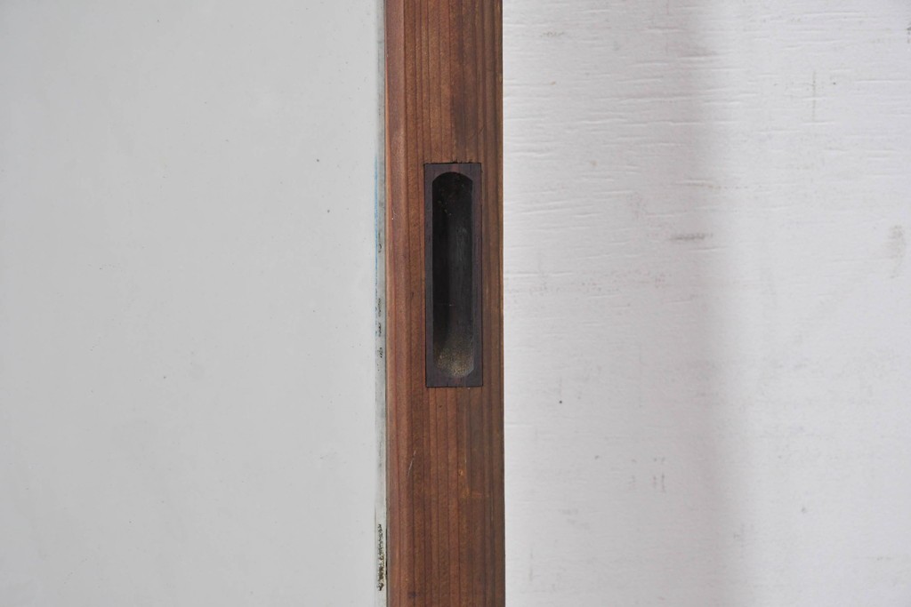 《ペイント仕上げ限定》　アンティーク建具　昭和初期　大正ロマン　格子デザインが趣深いガラス窓2枚セット　(R-085053)