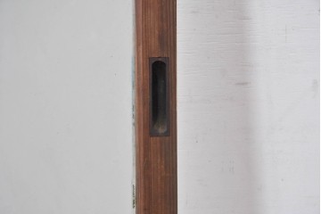 《ペイント仕上げ限定》　アンティーク建具　昭和初期　大正ロマン　格子デザインが趣深いガラス窓2枚セット　(R-085053)