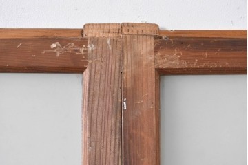 《ペイント仕上げ限定》　アンティーク建具　昭和初期　大正ロマン　格子デザインが趣深いガラス窓2枚セット　(R-085053)