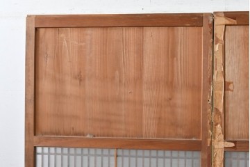 アンティーク建具　昭和初期～中期　縦格子が美しく映えるガラス帯戸2枚セット　(R-085054)