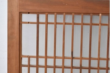 アンティーク建具　昭和初期～中期　縦格子が美しく映えるガラス帯戸2枚セット　(R-085054)