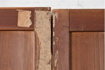 アンティーク建具　昭和初期～中期　縦格子が美しく映えるガラス帯戸2枚セット　(R-085054)