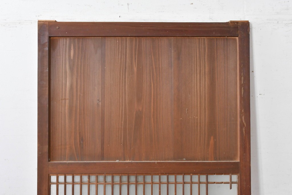 アンティーク建具　素朴な味わいの格子入りガラスの帯戸1枚　(R-085055)