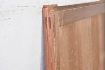 アンティーク建具　素朴な味わいの格子入りガラスの帯戸1枚　(R-085055)