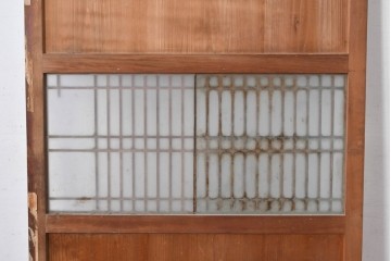 アンティーク建具　素朴な味わいの格子入りガラスの帯戸1枚　(R-085055)