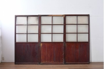 アンティーク建具　昭和初期　光をやわらかく取り込む格子入りのガラス戸3枚セット　(R-085056)