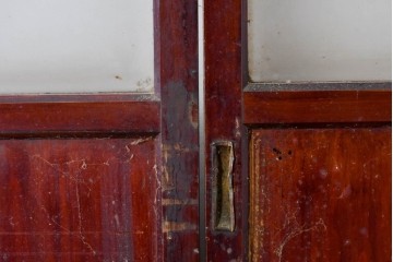 アンティーク建具　昭和初期　光をやわらかく取り込む格子入りのガラス戸3枚セット　(R-085056)