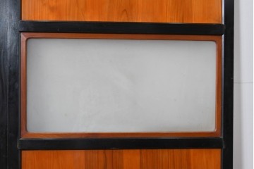 アンティーク建具　昭和初期～中期　黒枠と木目の対比が美しいガラス帯戸2枚セット　(R-085058)