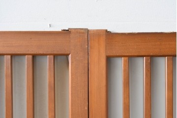 ヴィンテージ建具　昭和中期　縦桟がアクセントのガラス戸2枚セット　(R-085060)