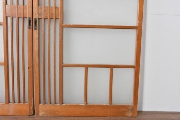ヴィンテージ建具　昭和中期　縦桟がアクセントのガラス戸2枚セット　(R-085060)