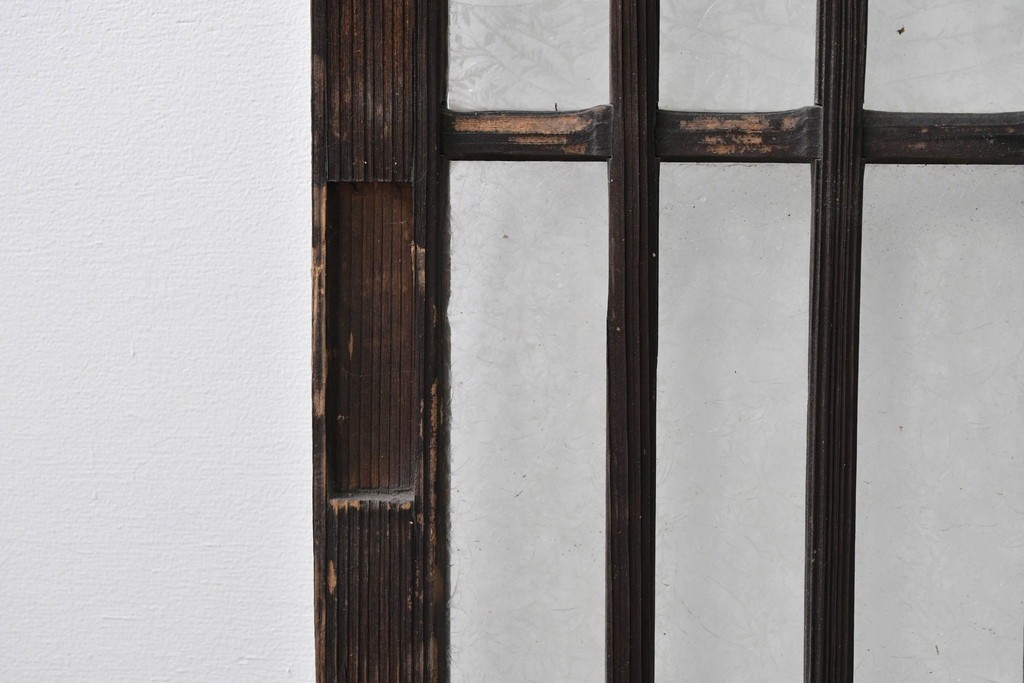 ヴィンテージ建具　昭和中期　結霜ガラス入りの幅狭玄関戸4枚セット　(R-085061)