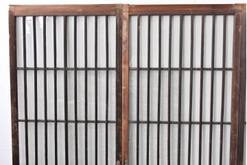 ヴィンテージ建具　昭和中期　結霜ガラス入りの幅狭玄関戸4枚セット　(R-085061)