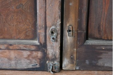 ヴィンテージ建具　昭和中期　結霜ガラス入りの幅狭玄関戸4枚セット　(R-085061)