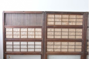 アンティーク建具　昭和初期　細やかな縦桟の裏障子付き格子戸4枚セット　(R-085062)