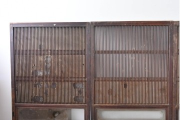 アンティーク建具　昭和初期　細やかな縦桟の裏障子付き格子戸4枚セット　(R-085062)