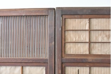 アンティーク建具　昭和初期　細やかな縦桟の裏障子付き格子戸4枚セット　(R-085062)