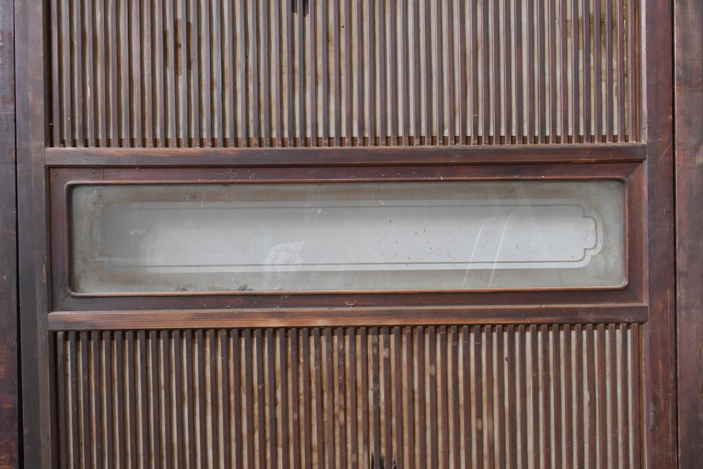 アンティーク建具　昭和初期　細やかな縦桟の裏障子付き格子戸4枚セット　(R-085062)