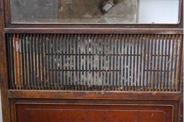 アンティーク建具　昭和初期　細やかな縦桟の裏障子付き格子戸4枚セット　(R-085062)