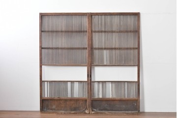 アンティーク建具　大正期　縦桟の意匠が味わい深い格子戸2枚セット　(R-085063)