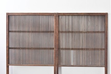 アンティーク建具　大正期　縦桟の意匠が味わい深い格子戸2枚セット　(R-085063)