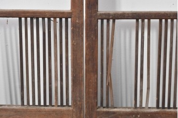 アンティーク建具　大正期　縦桟の意匠が味わい深い格子戸2枚セット　(R-085063)