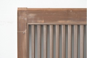 ヴィンテージ建具　昭和後期　上手作り!!　ガラスなし　繊細な縦桟が美しい古い数寄屋の格子戸1枚　(R-085064)