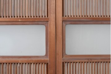 ヴィンテージ建具　昭和中期　ガラス帯に茗荷紋の入った裏障子付き格子戸4枚セット　(R-085065)