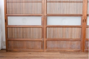 ヴィンテージ建具　昭和中期　ガラス帯に茗荷紋の入った裏障子付き格子戸4枚セット　(R-085065)