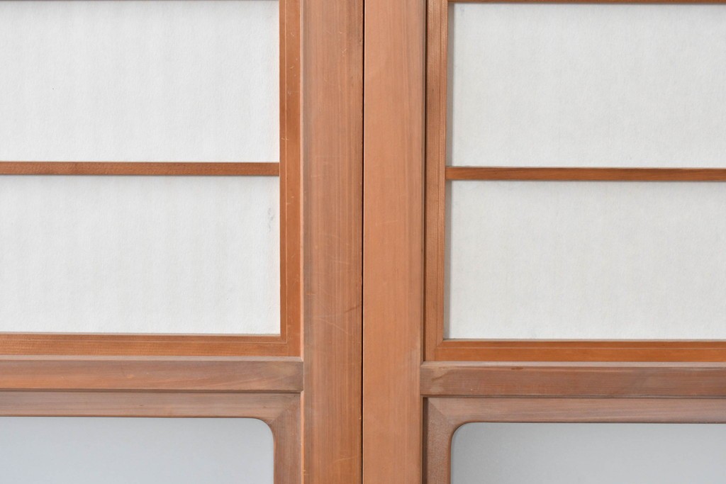 ヴィンテージ建具　昭和中期　ガラス帯に茗荷紋の入った裏障子付き格子戸4枚セット　(R-085065)