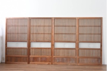 ヴィンテージ建具　昭和中期　ガラス帯に茗荷紋の入った裏障子付き格子戸4枚セット　(R-085066)
