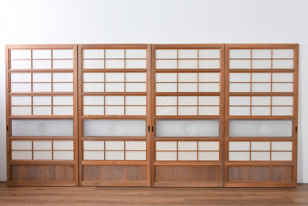 ヴィンテージ建具　昭和中期　ガラス帯に茗荷紋の入った裏障子付き格子戸4枚セット　(R-085066)