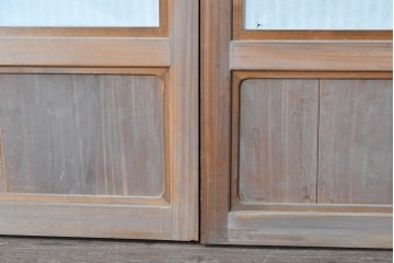 ヴィンテージ建具　昭和中期　ガラス帯に茗荷紋の入った裏障子付き格子戸4枚セット　(R-085066)